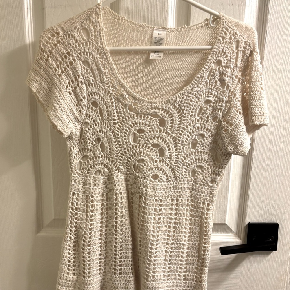 Cream Crochet Short Sleeve Top